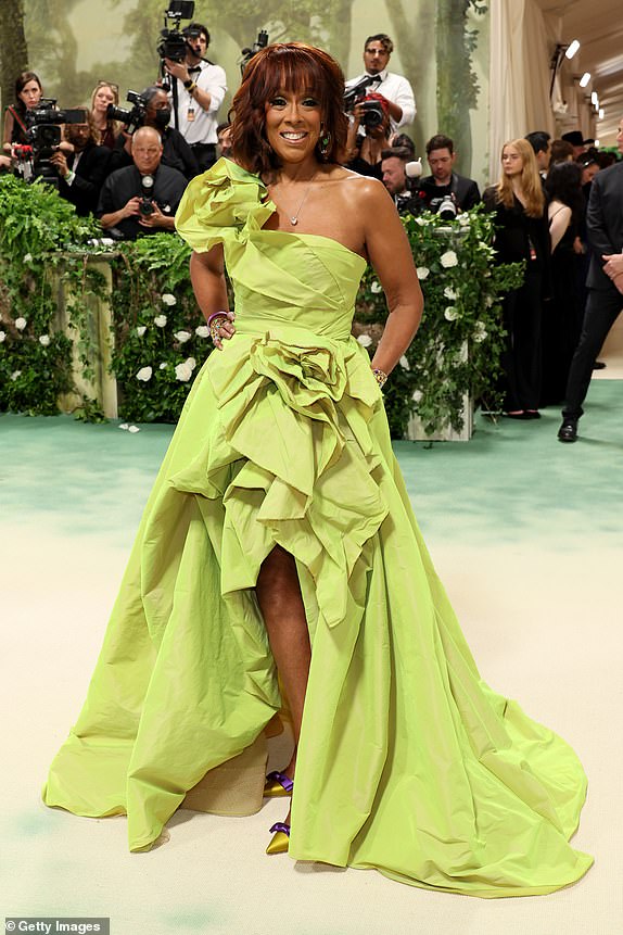 NEW YORK, NEW YORK - MAY 06: Gayle King attends The 2024 Met Gala Celebrating "Sleeping Beauties: Reawakening Fashion" at The Metropolitan Museum of Art on May 06, 2024 in New York City. (Photo by Dia Dipasupil/Getty Images)