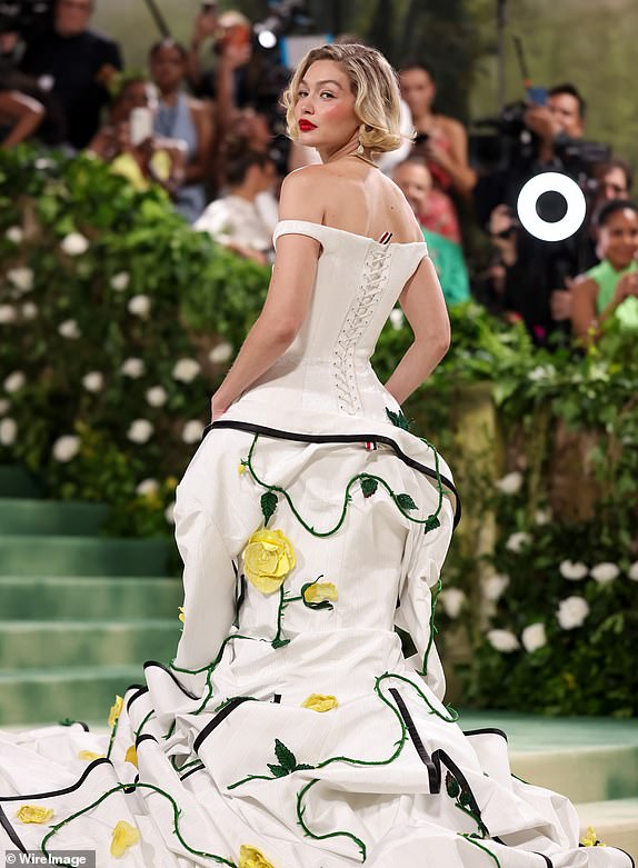 NEW YORK, NEW YORK - MAY 06: Gigi Hadid attends The 2024 Met Gala Celebrating "Sleeping Beauties: Reawakening Fashion" at The Metropolitan Museum of Art on May 06, 2024 in New York City. (Photo by John Shearer/WireImage)