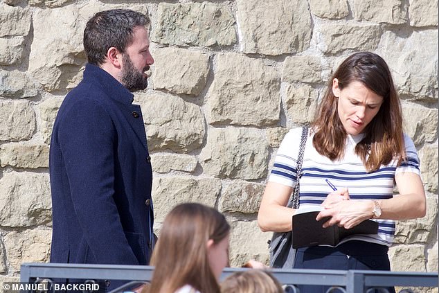 Exes Affleck and Garner spotted taking their kids to church together in Brentwood in 2019