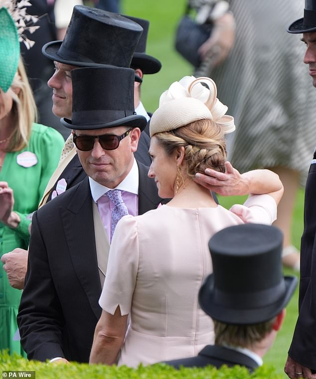 Peter popped some shades on to keep the sun at bay as he chatted to his girlfriend Harriet today