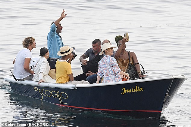 This week, Jennifer looked delighted to bring some pals as she holidayed in Italy without her beau Ben