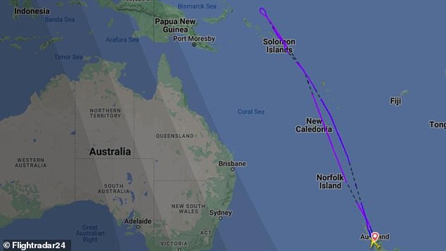 Because of unusually high fuel use in one engine the plane had to make a U-turn over the Pacific