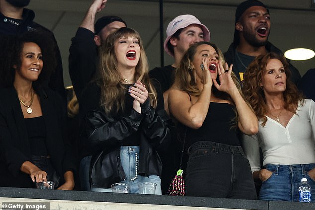 The Grammy winner rocked up to MetLife with her A-List posse, including Blake Lively