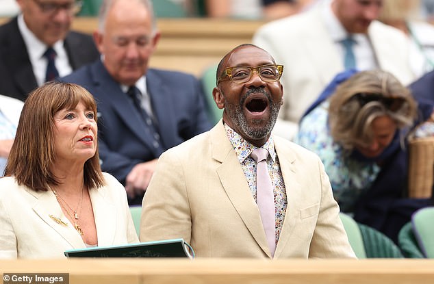 The comedian looked excited for the match between Elena Rybakina and Anna Kalinskaya on Centre Court