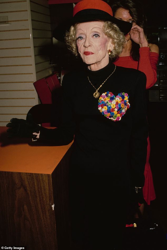 Midler went on to say that Davis was 'very offended' that she had attended the event without being glammed up; Davis seen in 1988