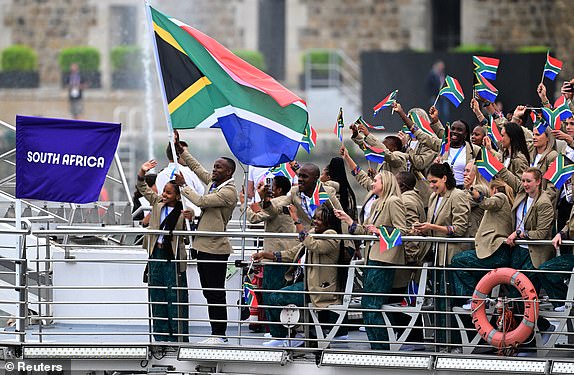 Paris 2024 Olympics - Opening Ceremony - Paris, France - July 26, 2024. Team South Africa are seen during the opening ceremony. REUTERS/Angelika Warmuth