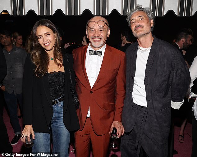 She also posed for photos with shoe designer Christian Louboutin and director Taika Waititi