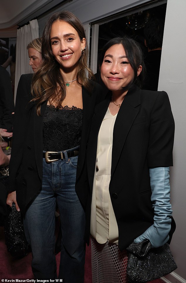 While inside the party, Alba mingled with Awkwafina