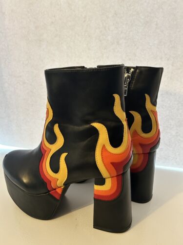 CURRENT MOOD High Platform Monster Boots sz 9M Bla