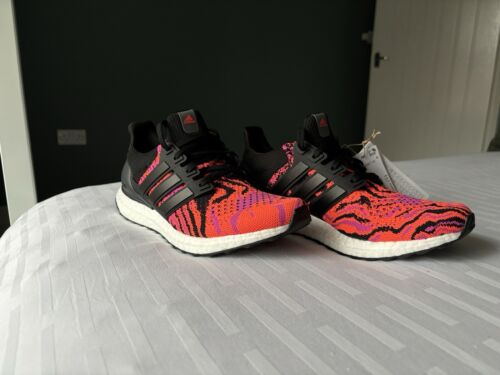 Adidas Ultraboost Trainers - Red/black - Size 7.5 UK - Brand New