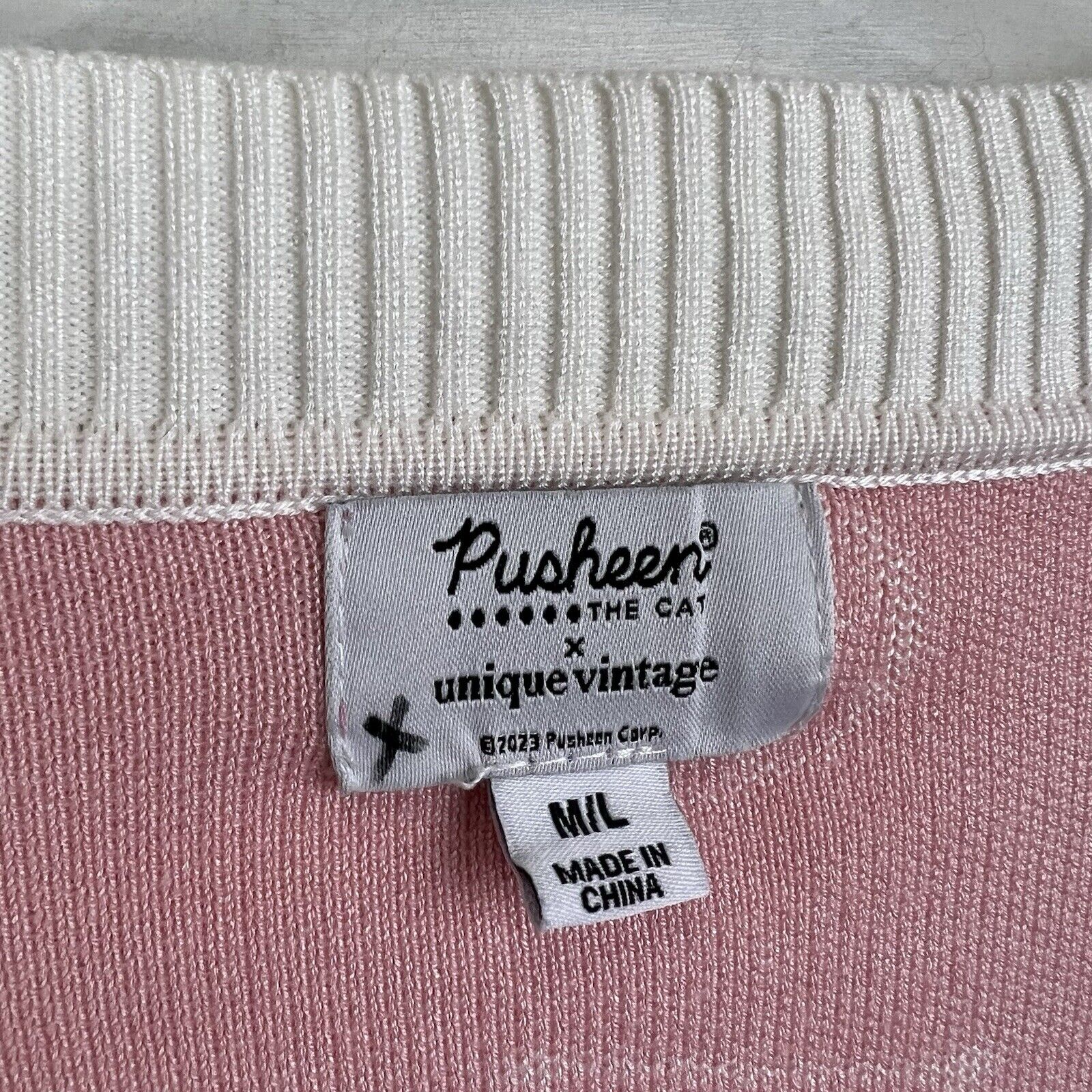 Pusheen The Cat x Unique Vintage Women M/L Button… - image 3