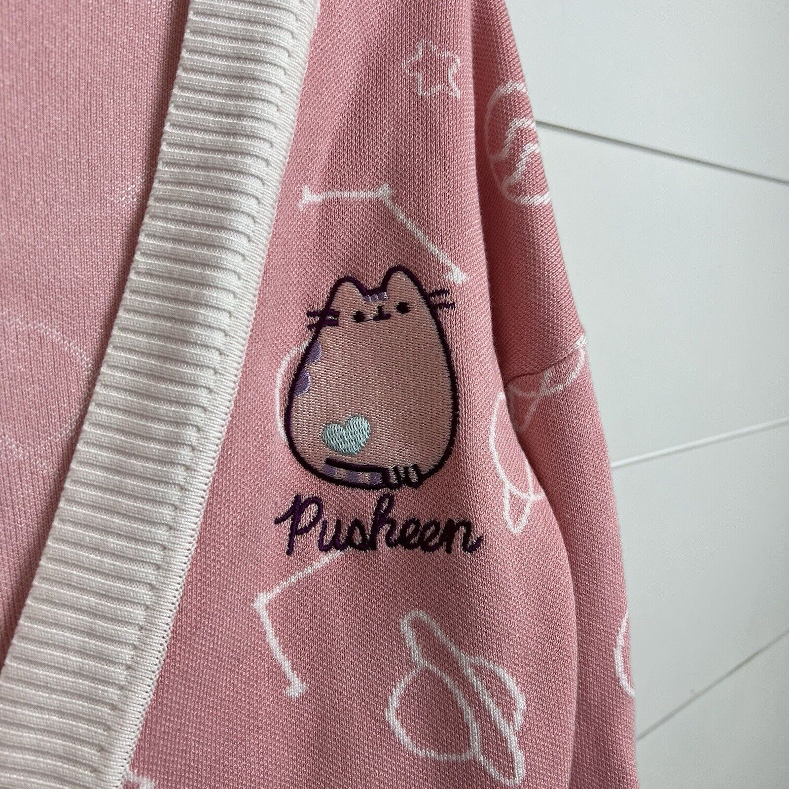 Pusheen The Cat x Unique Vintage Women M/L Button… - image 2