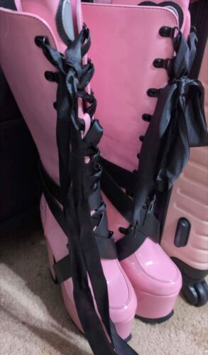 yru monster high Draculaura Vamp Boots Size 6