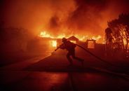 Incendies à Los Angeles : la Californie dépassée par un phénomène climatique extrême