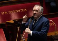 Gouvernement : François Bayrou souffle le chaud et le froid avec le Rassemblement national