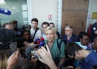 Marine Le Pen à Mayotte, terrain expérimental pour son discours sur l’immigration 