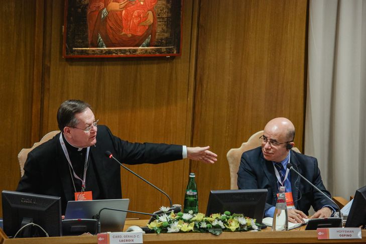 “Nous, pasteurs, devons nous réjouir de l’engagement des baptisés au cœur du monde”, affirme le cardinal Lacroix