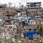 Mayotte : dix jours après le cyclone, journée de « deuil national » en France