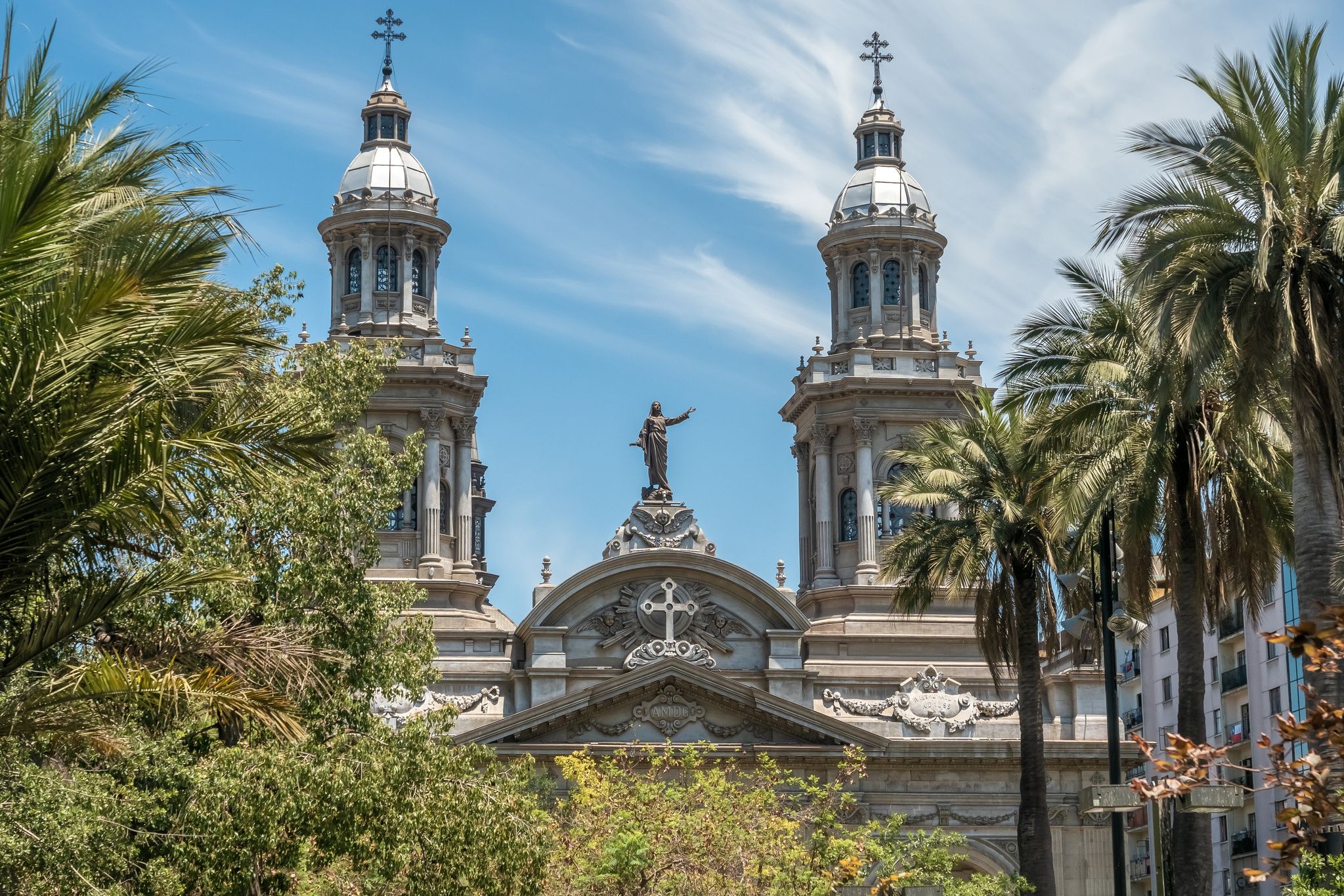 Embourbee-crise-confiance-legitimite-lEglise-chilienne-tente-renouer-dialoguela-societe-civile-Ici-cathedrale-metropolitaine-Santiago-photo-dillustration_0