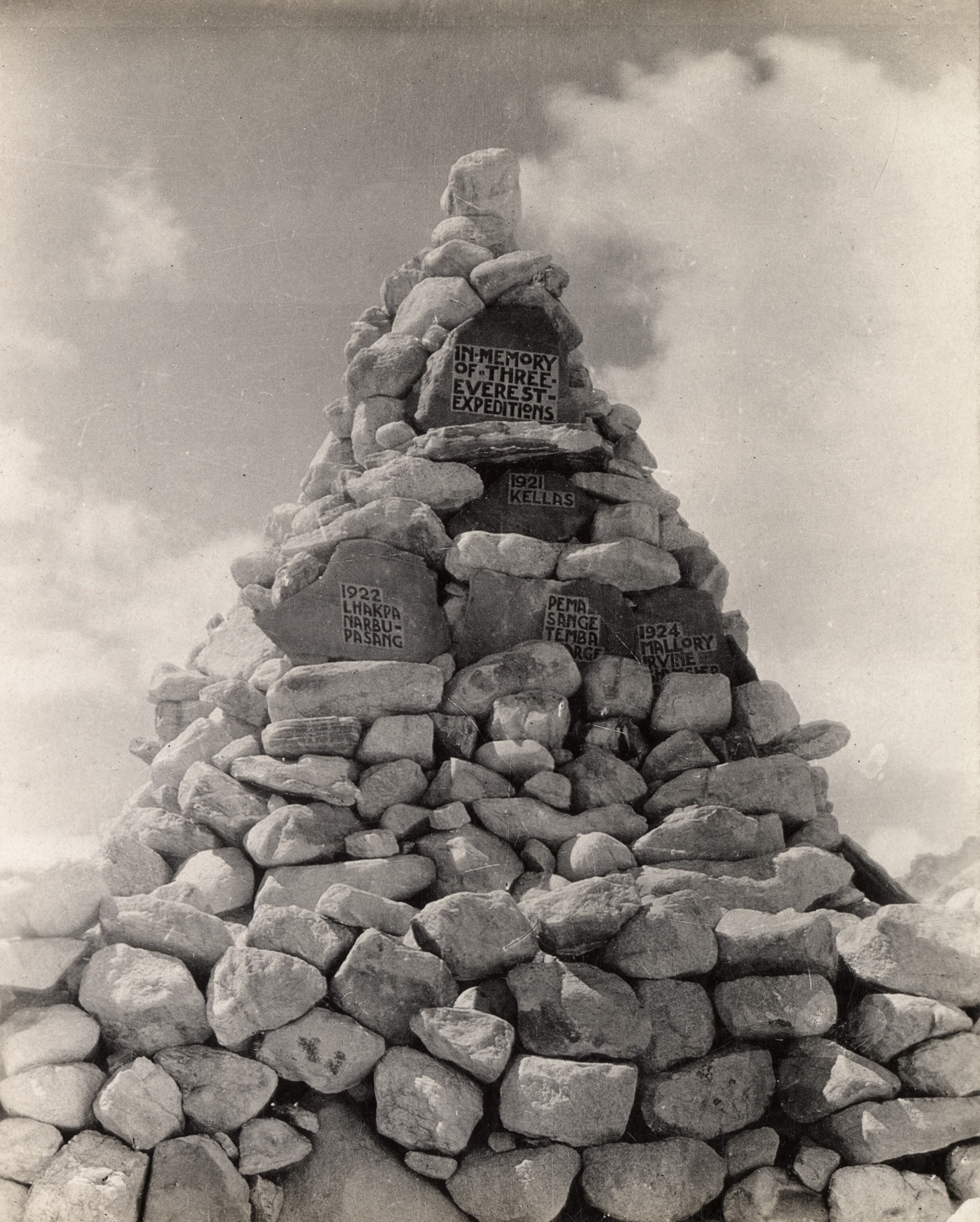 1924 everest expedition cairn site