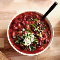 BUSH’S® Kidney Chili Beans, homemade barbecue sauce, and tender pork shoulder are the keys that make this hearty meal a mouth-watering addition to your chili arsenal.