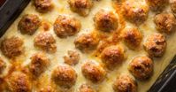 Cheesy Oven-Baked Meatballs | 12 Tomatoes