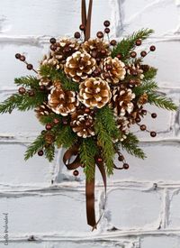 Pine Cone DIY Kissing Ball