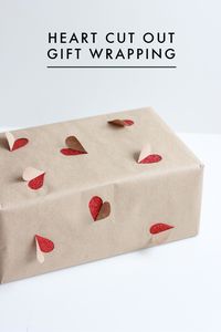 Love this DIY gift wrap!