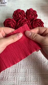 In This Video I Show you How can make Beautiful flower Art made by Hand. handmadeart handmade art artist homedecor artwork handmadewithlove artistsoninstagram handmadegifts smallbusiness artoftheday handmadejewelry love handcrafted supportsmallbusiness design resinart painting creative artforsale shopsmall etsy giftideas handmadeartist instaart drawing handpainted wallart craft diy