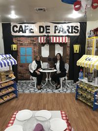 Cafe de Paris theme