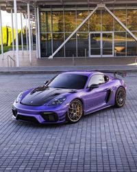 Porsche 718 Cayman GT4 RS (982C)