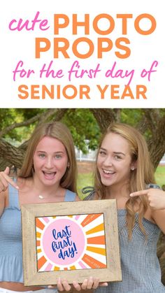 two cute girls holding a sign about the first day of school Senior Sign Out Poster, Last First Day Of School Senior Year Poster, First Day Senior Year, Last Day Senior Year, Last Day Of Senior Year Sign, Last First Day Of School, College Printables, Cary North Carolina, College Visit