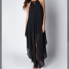 Paradise Usa Brand. Black Sheer Sleeveless Yoke Maxi Dress In Size Small. Will Fit Size 2/4 Best As Shown In The Chart Posted. This Dress Features A Halter Like Neckline With Gold Yoke. Solid Black Chemise Dress Lining Under Layers Of Sheer Black Chiffon. Very Boho And Chic Super Flowy And Breezy, You Will Feel Goddess-Like In This Fantastic Dress. Smoke Free And Pet Free. Black Halter Maxi Dress For Night Out, Flowy Sleeveless Halter Dress For Party, Black Flowy Sleeveless Dress, Chic Flowy Halter Dress For Evening, Flowy Sleeveless Evening Dress, Black Maxi Halter Dress For Cocktail, Chic Flowy Halter Neck Sleeveless Dress, Black Sleeveless Maxi Dress For The Beach, Flowy Halter Neck Sleeveless Dress For Party