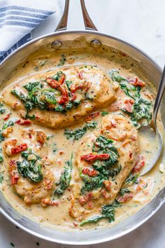 Chicken With Spinach, Creamy Parmesan Sauce, Creamy Parmesan, Parmesan Sauce, Makanan Diet, Health Dinner, India Food, Diet Vegetarian, Health Dinner Recipes