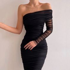 Size Small. Never Worn, Tags Still On It. Pofash One Shoulder Long Sleeve Mesh Bodycon Midi Dress Vestidos Para Baby Shower, Backless Gown, 파티 드레스, Evening Dresses With Sleeves, Cocktail Dress Wedding, Black Prom Dress, Dress Sleeve Styles, فستان سهرة, Womens Cocktail Dresses