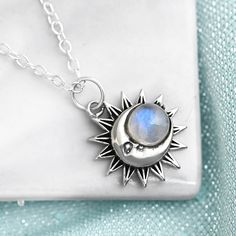 Sun and moon face Necklace with Moonstone gem. Genuine gemstone. Made of sterling silver. Metal: Solid sterling silver Pendant size: 20mm Necklace length: 44-48cm Gemstone: Rainbow Moonstone Gemstone color: White ✈ Free Shipping (USPS) 🎁 Free Gift Box ↻ 60 Days Return ⌛ 24 Handling Time ** GET 15% OFF COUPON ** Visit 👉 boho-magic.com/join Join and get coupons, exclusive offers, updates, and more surprises! ** ALSO IN OUR SHOP ** Shop▸ https://etsy.me/2rT0tbC Most Loved▸ https://etsy.me/2AcpzH2 Celestial Silver Necklace With Gemstone, Celestial Silver Gemstone Necklace, Sterling Silver Sun And Moon Spiritual Necklace, Celestial Sun And Moon Sterling Silver Necklace, Sterling Silver Spiritual Necklace With Sun And Moon Design, Spiritual Sterling Silver Necklace With Sun And Moon Design, Spiritual Sterling Silver Sun And Moon Necklace, Round Moonstone Necklace With Moon Charm, Sterling Silver Celestial Pendant Charm Necklace