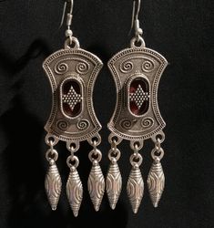 ~Handmade item~ Measurement: 7.5cm in length  Material: Metal , glass  A great piece to obtain before it's gone! Tribal Earring#Nomadic Earring# Tribal Jewelry#middle Eastern Jewelry# Tribal Belly Dance Jewelry#Tribal Boho Jewelry# Traditional Decorative Jewelry, Traditional Dangling Beads Drop Earrings, Traditional Drop Earrings With Dangling Beads, Traditional Teardrop Chandelier Earrings With Dangling Beads, Ornate Metal Earrings For Ceremonies, Ceremonial Dangle Earrings, Ornate Metal Earrings For Ceremonial Occasions, Ornate Metal Ceremonial Earrings, Ornate Metal Earrings With Latkans