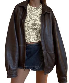 Brown Oversized Leather Jacket, Oversized Leather Jacket, Outfit Chic, Leather Jacket Outfits, Mode Inspo, Brown Leather Jacket, 가을 패션, Outfit Inspo Fall, Mode Vintage