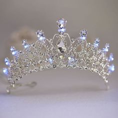 Ice Queen Crown, Blue Tiara, Ff Bts, Crown Women, Bts Ff, Feyre Archeron