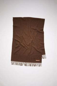 Fringe wool scarf - oversized Classic Brown Cashmere Scarf, Brown Wool Shawl For Fall, Suit Jacket Dress, Brown Scarves, Pistachio Green, Fringe Scarf, Leather Trousers, Leather Pieces, Wool Scarf