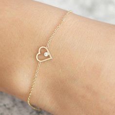 Elegant Delicate Chain Bracelet For Valentine's Day, Dainty Delicate Chain Bracelets For Valentine's Day, Dainty Delicate Chain Bracelet For Valentine's Day, 14k Gold Filled Fine Jewelry Bracelets As Gift, Dainty Rose Gold Bracelet For Gift, Fine Jewelry 14k Gold Filled Bracelets As Gift, Delicate Gold Bracelets For Valentine's Day, Delicate Gold Bracelet For Valentine's Day, Delicate Yellow Gold Heart Bracelet