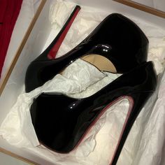 Authentic Indoor Event, Selling On Poshmark, Louboutin Shoes, Christian Louboutin Shoes, Luxury Items, Christian Louboutin Pumps, Shoes Women Heels, Christian Louboutin, Dust Bag