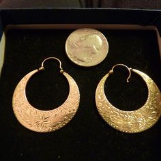 14k Gold Etched Flat Loop Earrings. Etched On Both Sides. Wgt. 8 Grams In Beautiful Condition These Were Purchased From The Antique Society In New Jersey Over 50 Years Ago By Me. At That Time They Were Already Listed As Estate Jewelry. Therefore They Were At Least 25 Years Old At That Time. They Have Been Worn Very Little. As For The Price They Are Worth More Than When I Purchased Them 52 Years Ago. I Have Recently Had Them Appraised And Am Adjusting The Sale Price. Engraved Small Hoop Jewelry, Engraved Hoop Jewelry As Gift, Engraved Hoop Jewelry For Gift, 14k Stamped Hoop Jewelry For Wedding, Engraved 14k Gold Hoop Earrings, Small Hoop Engraved Jewelry For Anniversary, Handmade Rose Gold Hoop Earrings For Anniversary, Handmade 14k Gold Hoop Earrings For Anniversary, 50 Years Ago