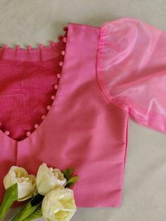 Lenin Saree Blouse Designs Latest, Rani Pink Blouse Designs, Organza Blouse Designs Latest, Blouse Hands Models Latest, Organza Saree Blouse Designs Latest, Neck Models, Trending Blouse, Pink Blouse Designs