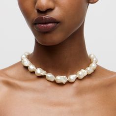 Baroque pearl necklace Luxury Baroque Pearl Necklace With Round Beads, Chunky Pearls, Irregular Shapes, Effortless Beauty, Baroque Pearl Necklace, Bridal Look, Sea Pearls, Affordable Jewelry, Pearl Choker