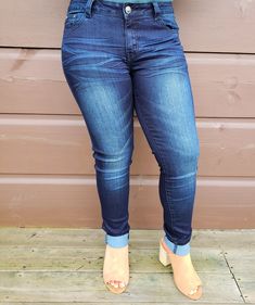 These jeans are designed with a butt-lifting design that flatters those curves! Dark wash, slight stretch, five pockets. Pair with your favorite Elva Mae top to complete the look! Model is 5'2 32B and is wearing a size 11. Jeans run small, order one size up. 73% cotton / 25% polyester / 2% spandex *Free shipping & returns on orders over $50! Over 50, Chloe, Spandex, Free Shipping, How To Wear, Design