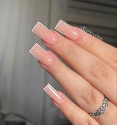 Simple Medium Nails Acrylic, Coffin Vs Square Nails, Creme Nails Acrylic, Classy Baddie Nails Acrylic, Nude Tapered Square Nails, Clean Acrylic Nails, Medium Tapered Square Nails, Medium Square Acrylic Nails, Nude Square Nails