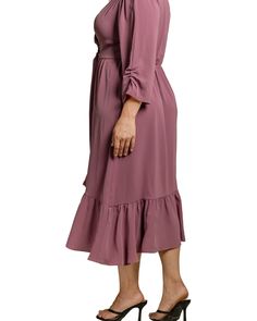 This maxi dress wonder is the fail-proof choice for looking polished all day long. Pull on a cropped cardigan and you're set for the day. A must-have! Round out your vacation and weekend wardrobe with this plus size dress Standards & Practices Penny Ruffle Hem Midi Dress | Deep Mauve | Dresses | Materials & Care Instructions: ['100% Polyester', 'Machine wash cold', 'Imported'] Mauve Dresses, Dresses Materials, Ruched Sleeve, Mauve Dress, Skirt Belt, Weekend Wardrobe, Neck Ruffle, Cropped Cardigan, Plus Size Dress