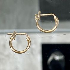 Solid 14k Yellow Gold Women's Huggie Hoop Earrings ~ Small Baby Gold Hoops New! Solid 14k Gold Lever Latch See Photo For Size Mini Hoops Retail Price $99 Gift Box Included #0801.32 Wardrobe Staple!! Perfect For Going Out, Work, Everyday Wear!! Stunning Round Dainty Hoops!! Solid 14k Yellow Gold, Real Gold, Solid, Genuine. I Love These Because They’re Perfect For Daily Wear With Skinny Or Mom Jeans & A Tee, Great For Work, Goes Great With Dressy Outfits, Date Night, Etc. They’re Perfect For Every 14k Gold Huggie Hoop Earrings With Spring Ring Clasp, Hypoallergenic 14k Gold Small Hoop Huggie Earrings, Hypoallergenic Small Hoop Huggie Earrings In 14k Gold, 14k Gold Huggie Hoop Earrings, Hypoallergenic Yellow Gold Small Hoop Huggie Earrings, Formal 14k Stamped Huggie Earrings, 14k White Gold Small Hoop Huggie Earrings, 14k Gold Huggie Earrings With Lever Back, Dainty Huggie Hoop Earrings For Formal Occasions