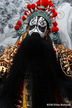 Peking Opera  by ~hzreh Traditional Chinese House, Scary Characters, Peking Opera, China Art, Chinese Patterns